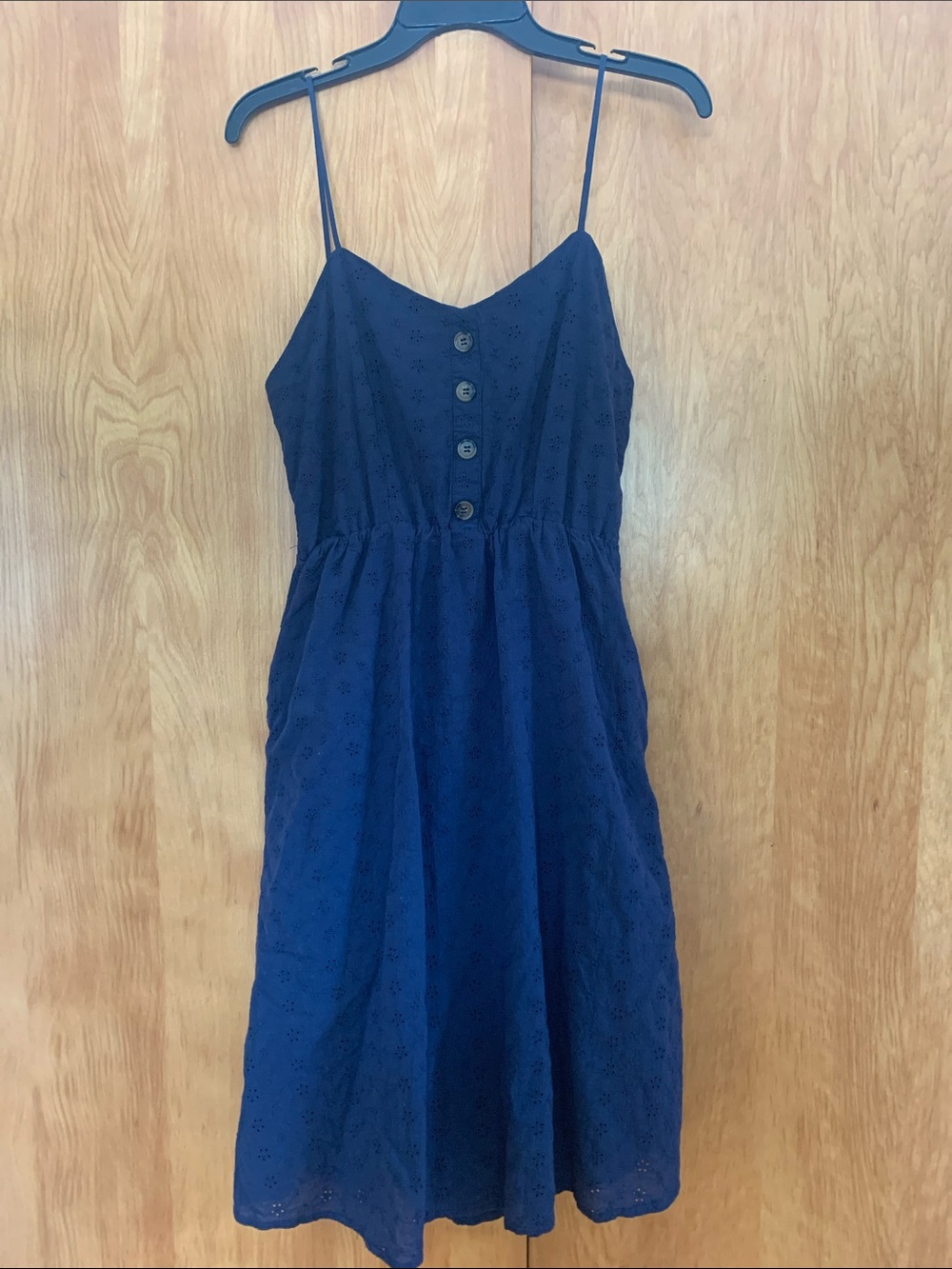 205 Collins Cotton Eyelet Sundress classic navy w/ pockets sz M french feminine
